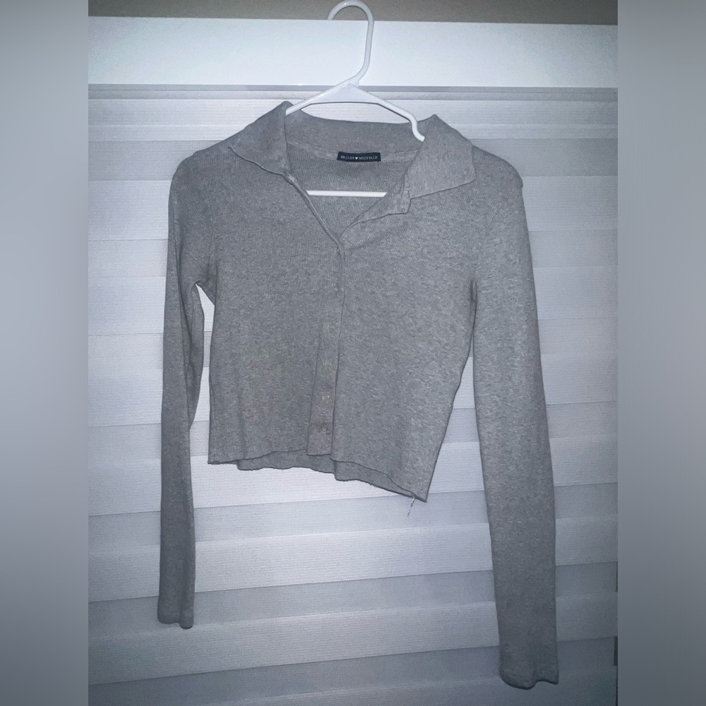 Brandy Melville long sleeve top